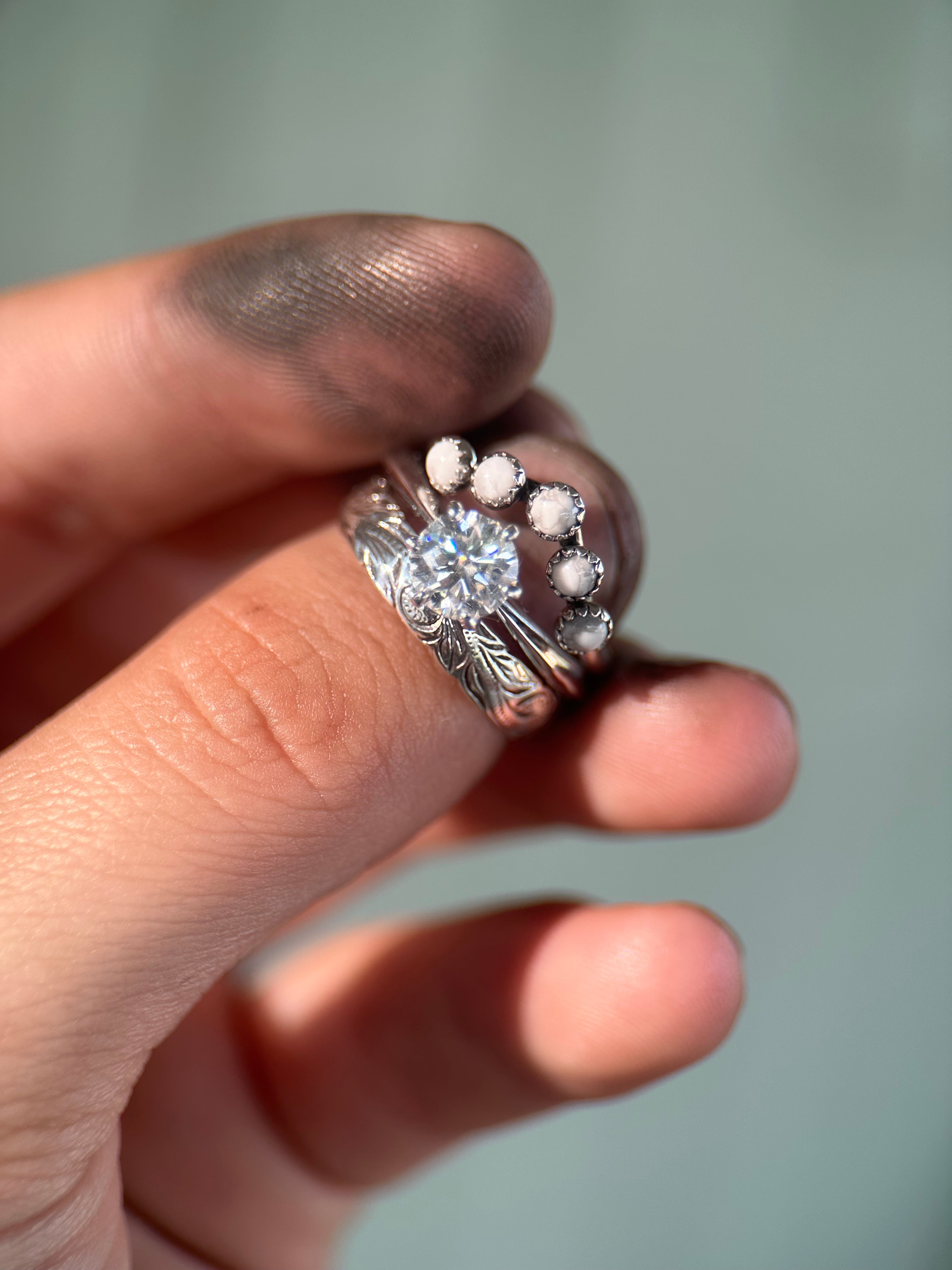ORIGINAL OVAL SOLITAIRE THREE RING SET.