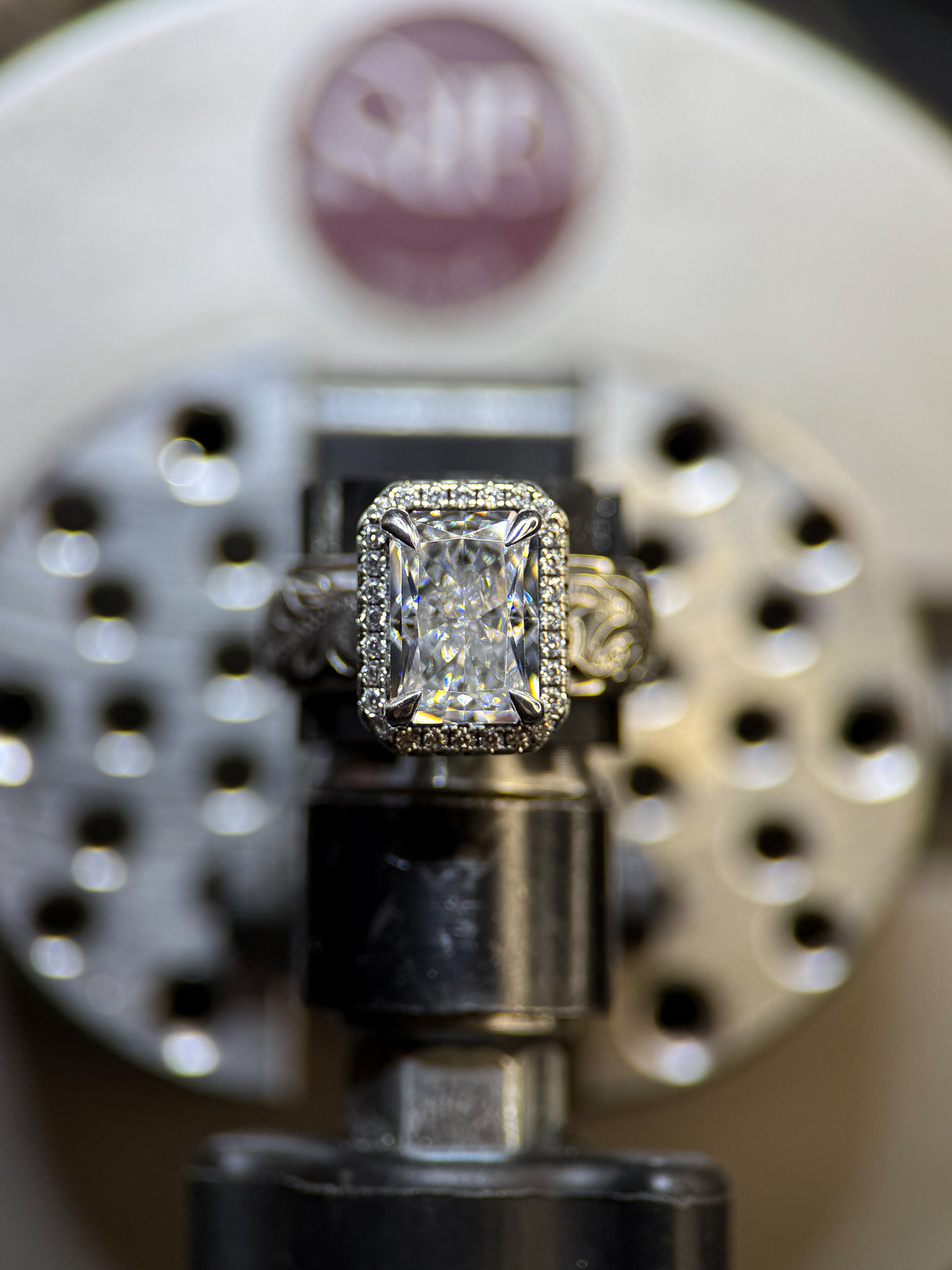 CIGAR ENGAGEMENT RINGS.