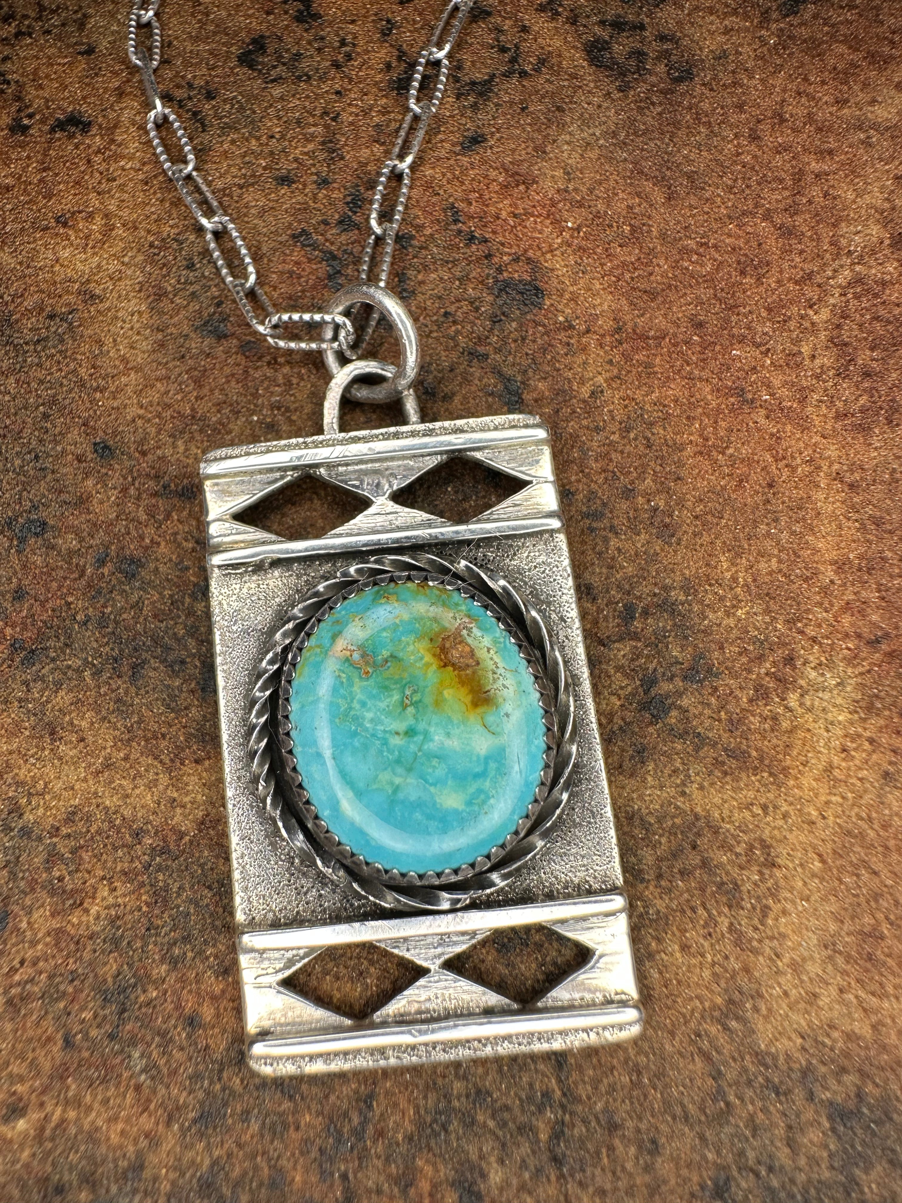 DAILY WEAR HANDMADE PIECES.